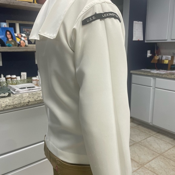 White navy shirt size 38 long and pants. - Picture 8 of 12